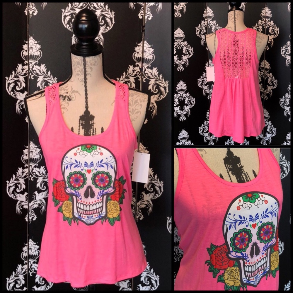 🍀 NWT! Sugar Skull Tank w/Cute Back! - Picture 2 of 8